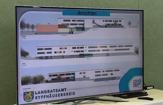 Richtfest an Gemeinschaftsschule gefeiert