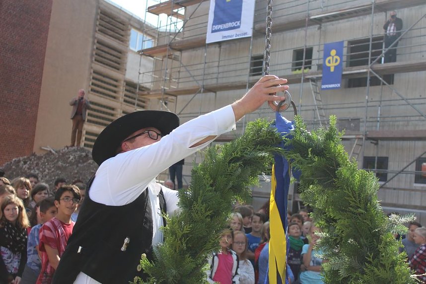 Richtfest an Gemeinschaftsschule gefeiert