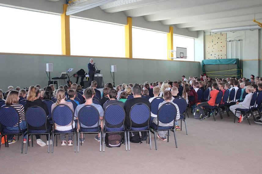 Richtfest an Gemeinschaftsschule gefeiert