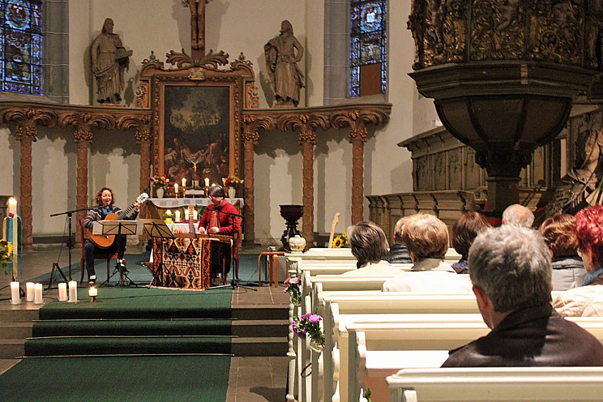 Duo Parwaneh in der Trinitatiskirche