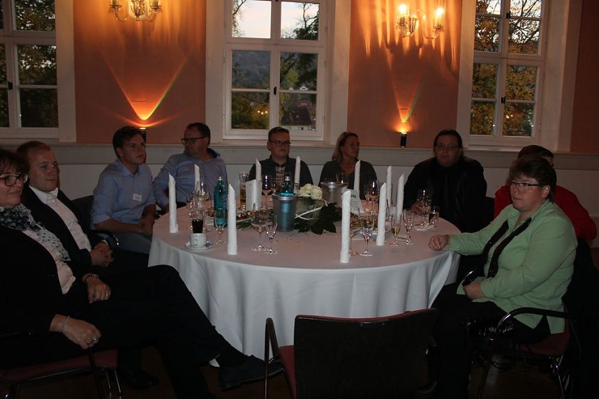  Ausgezeichnete Pr&uuml;fungsleistungen belohnt