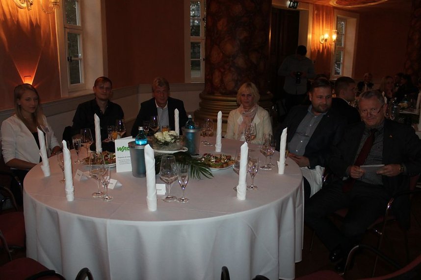  Ausgezeichnete Pr&uuml;fungsleistungen belohnt