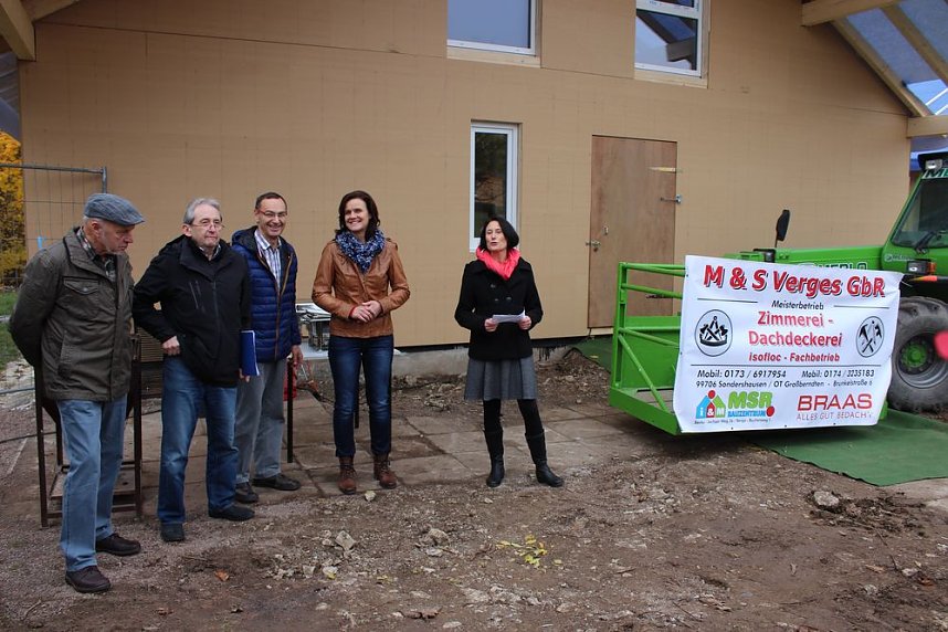 &Uuml;bergabe eines F&ouml;rdermittelbescheides