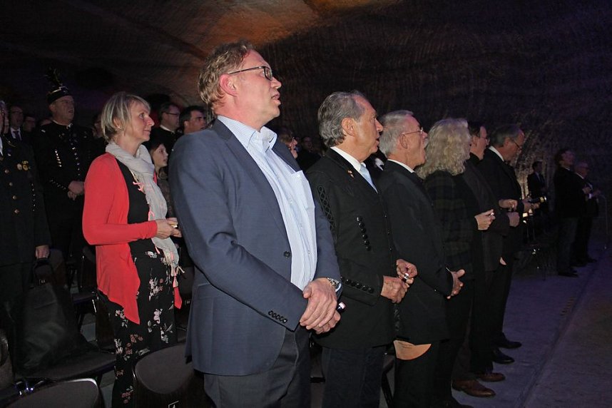 Ehrenarschleder zwei Mal verliehen.