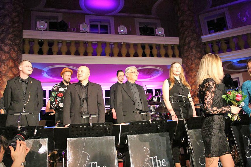 Stehende Ovationen im Achteckhaus