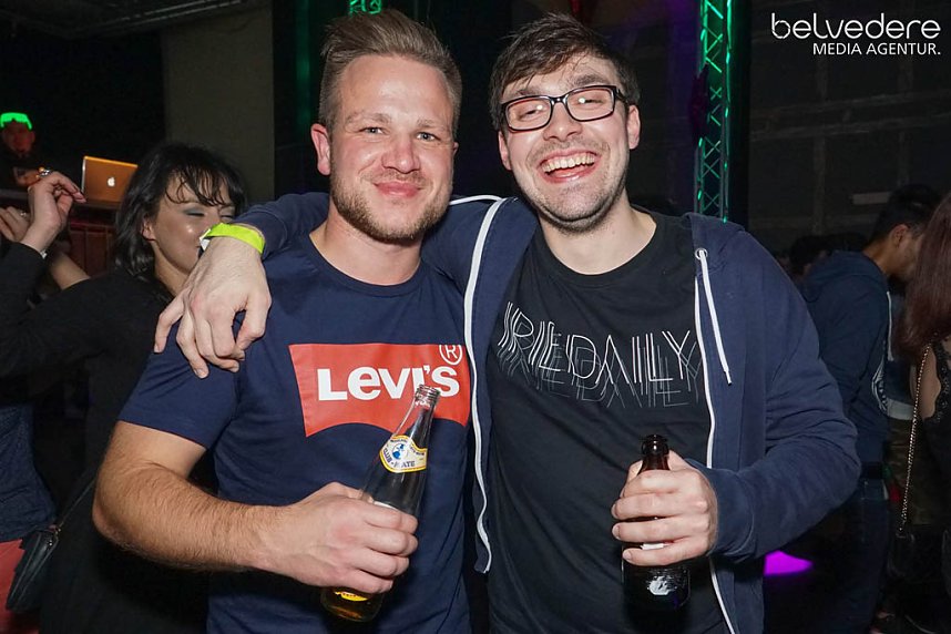 Party im Jugendclubhaus