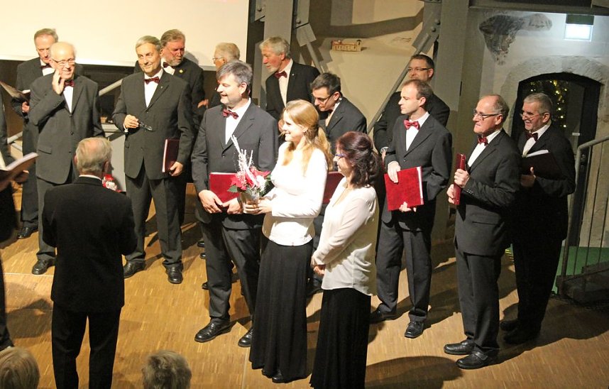 Mit dem Albert-Fischer-Chor in die Weihnacht