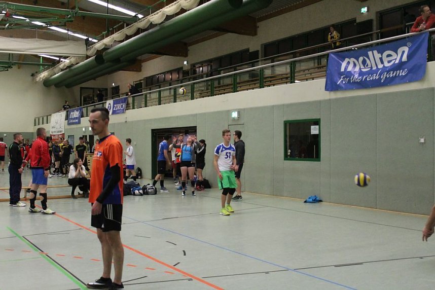 Volleyballturnier mit Rekordbeteiligung gestartet