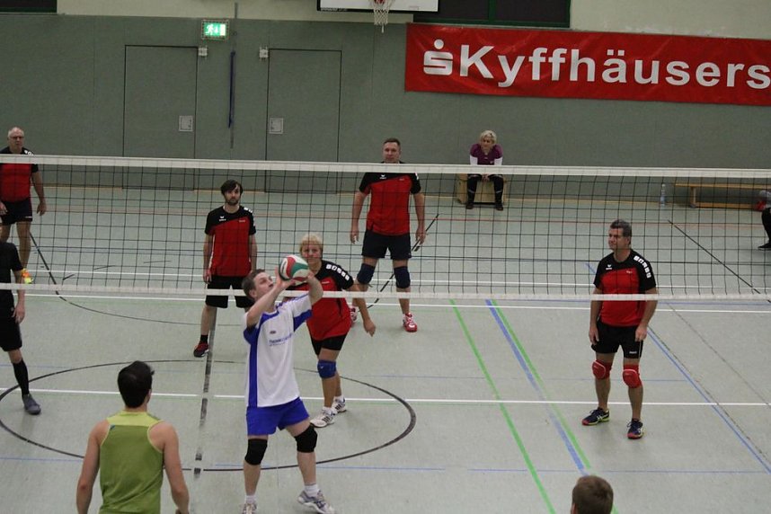 Volleyballturnier mit Rekordbeteiligung gestartet