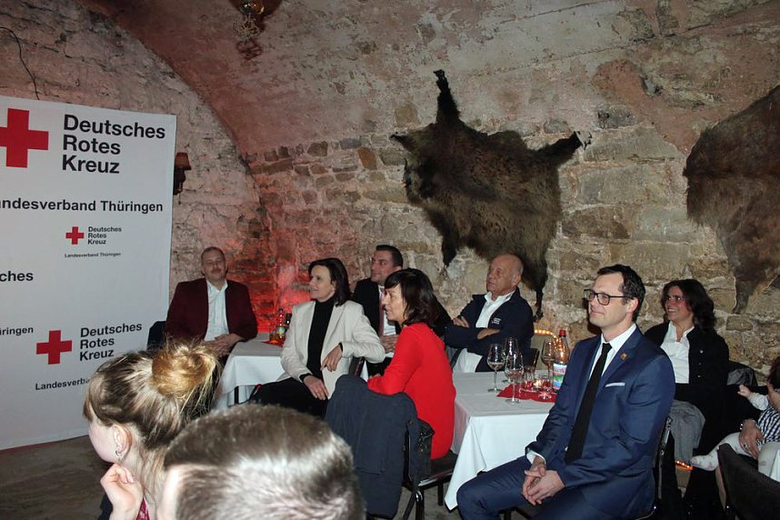 Zum Sanit&auml;ter qualifiziert