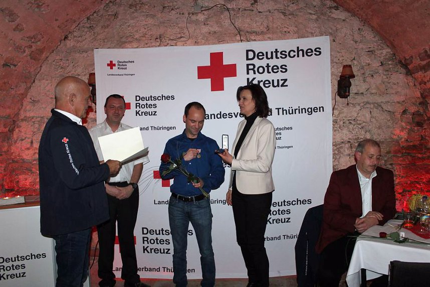 Zum Sanit&auml;ter qualifiziert