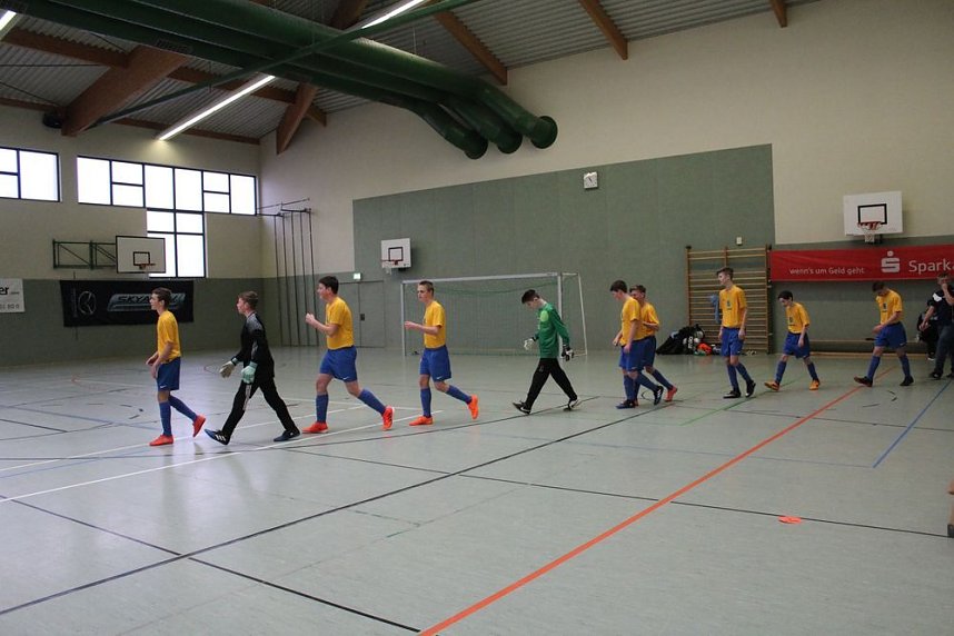 Stark besetzter 5. Allianz-Hallencup begonnen