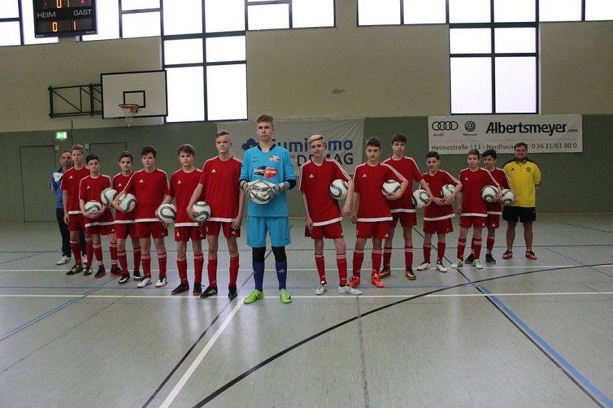 Stark besetzter 5. Allianz-Hallencup begonnen