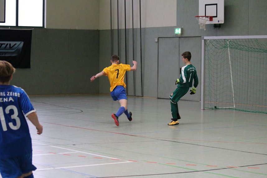 Stark besetzter 5. Allianz-Hallencup begonnen