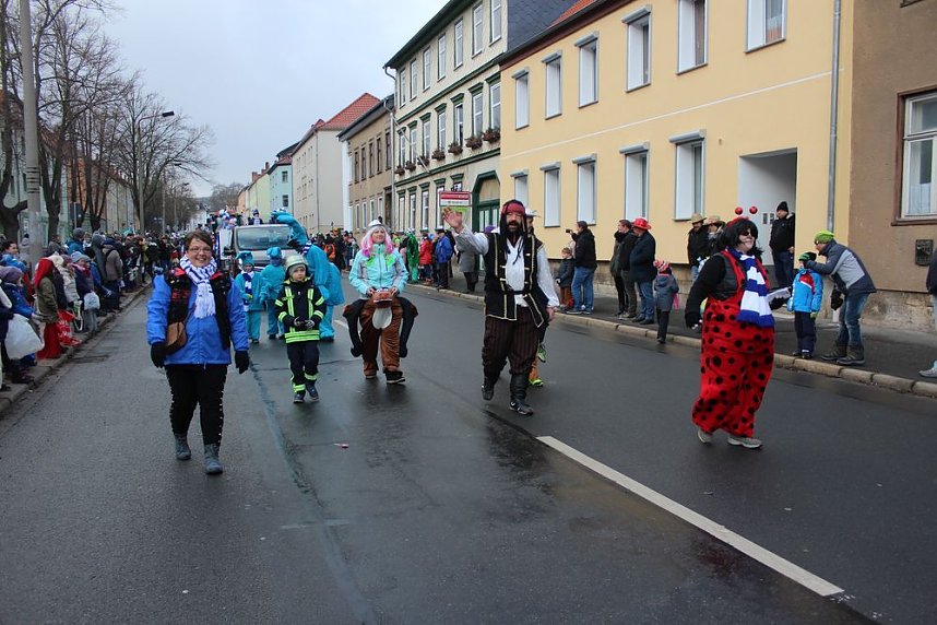 Rosenmontagsumzug in Sondershausen (1)