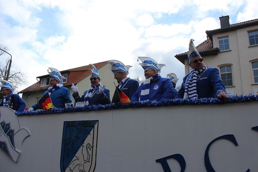 Rosenmontagsumzug in Sondershausen (1)