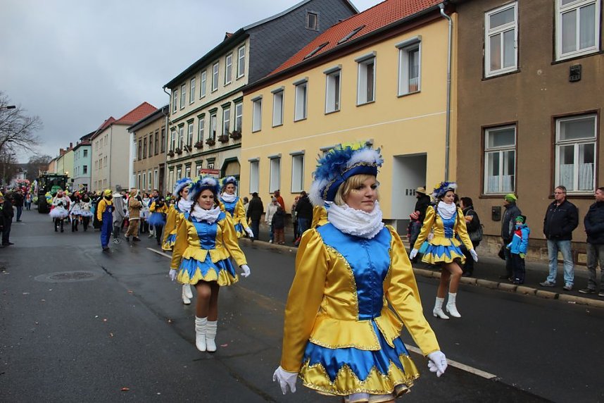 Rosenmontagsumzug in Sondershausen (1)