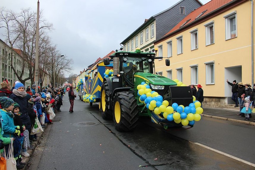 Rosenmontagsumzug in Sondershausen (1)