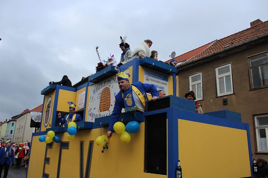 Rosenmontagsumzug in Sondershausen (1)