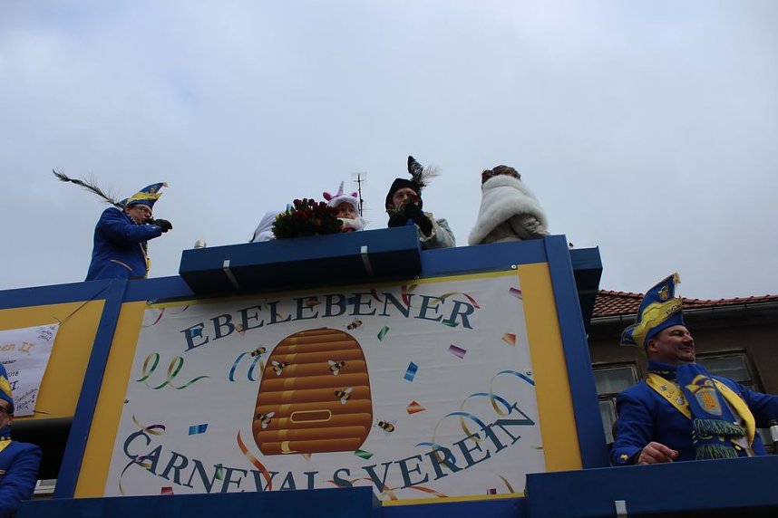 Rosenmontagsumzug in Sondershausen (1)