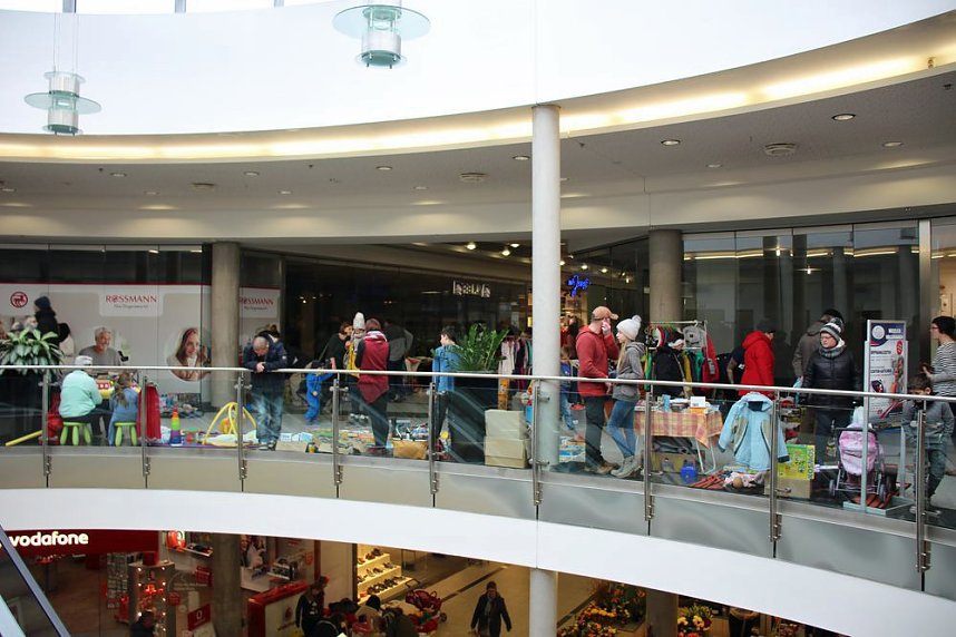 Kindertr&ouml;delmarkt in der Galerie