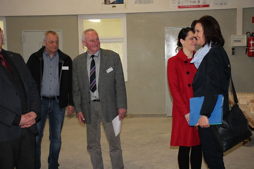 Umsetzung des Landesprogramms "Arbeit f&uuml;r Th&uuml;ringen (LAT)