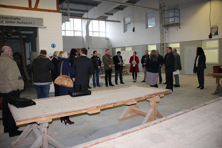 Umsetzung des Landesprogramms "Arbeit f&uuml;r Th&uuml;ringen (LAT)