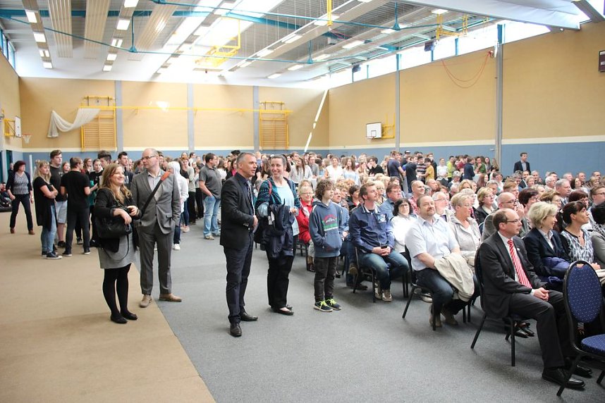 Feierliches Richtfest am Kyffh&auml;usergymnasium