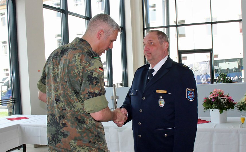 Aus der Region verabschiedet und empfangen