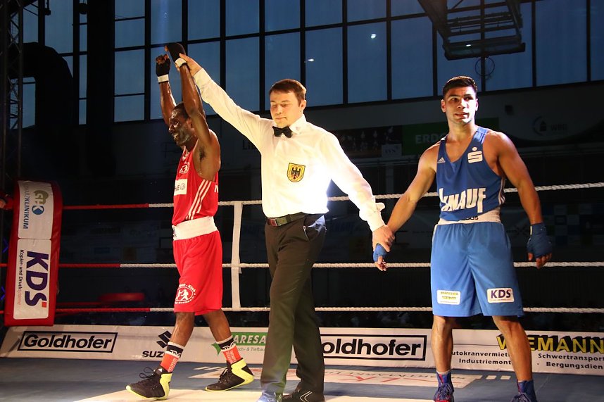 Niederlage vor heimischem Publikum