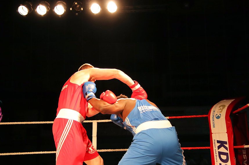 Niederlage vor heimischem Publikum