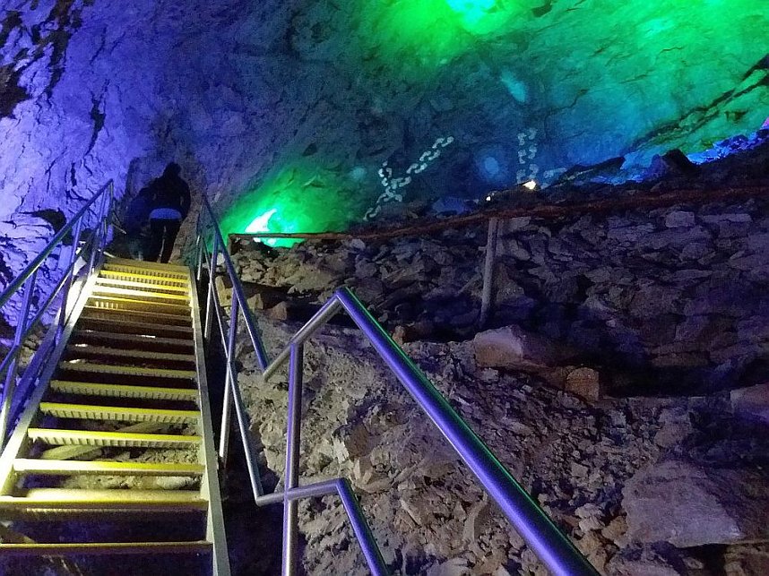 Lichterwelten in der Barbarossah&ouml;hle