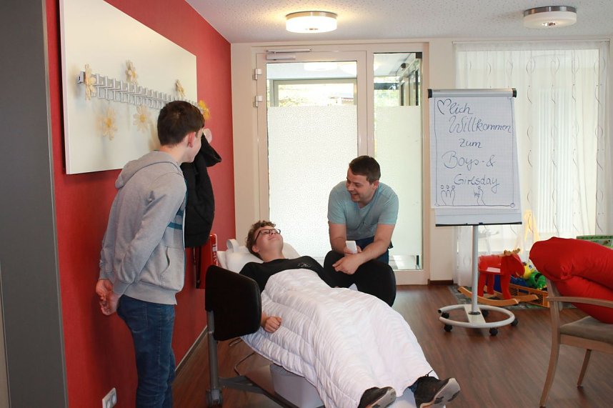 Im Pflegeberuf geschnuppert