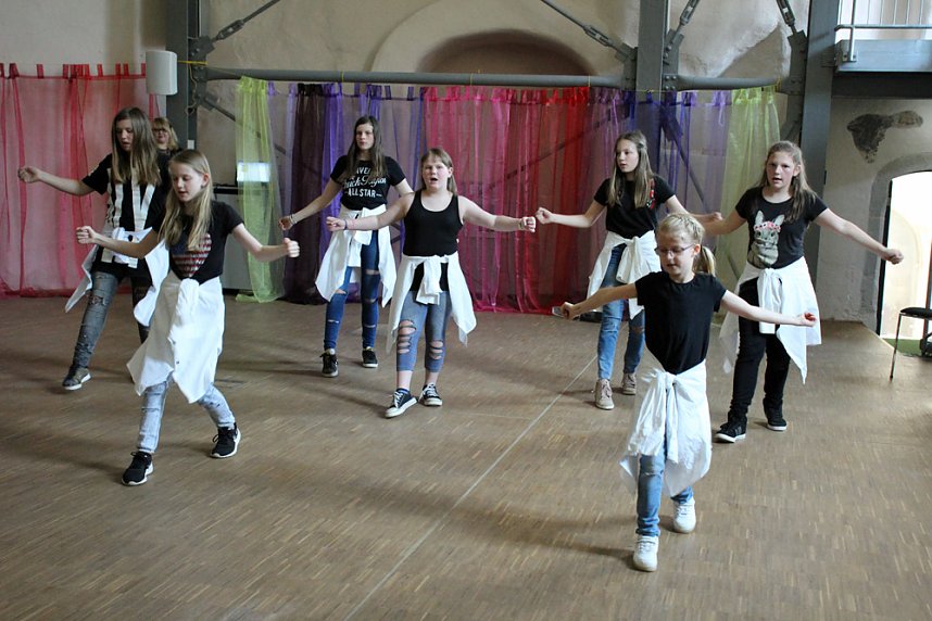 Augen zu und tanz!