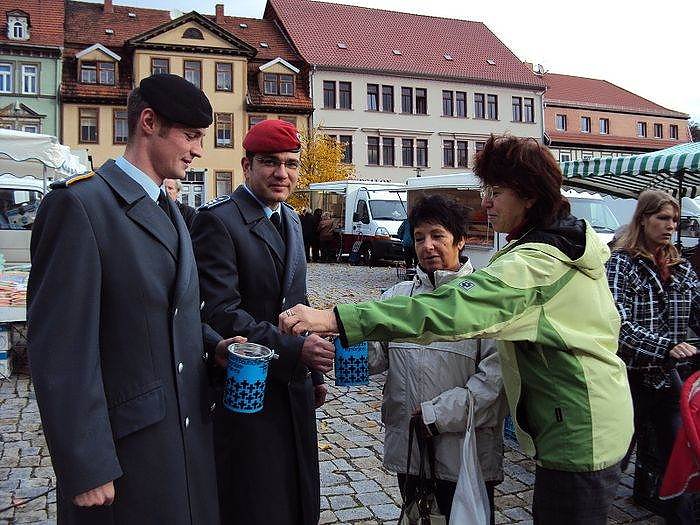 Sammlung f&uuml;r Kriegsgr&auml;berf&uuml;rsorge