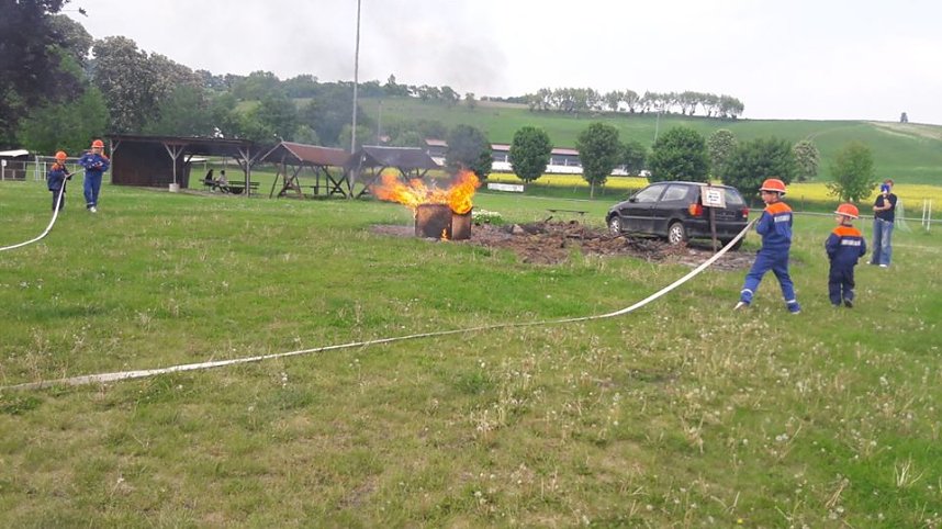 Feuerwehr &ouml;ffnete die Tore