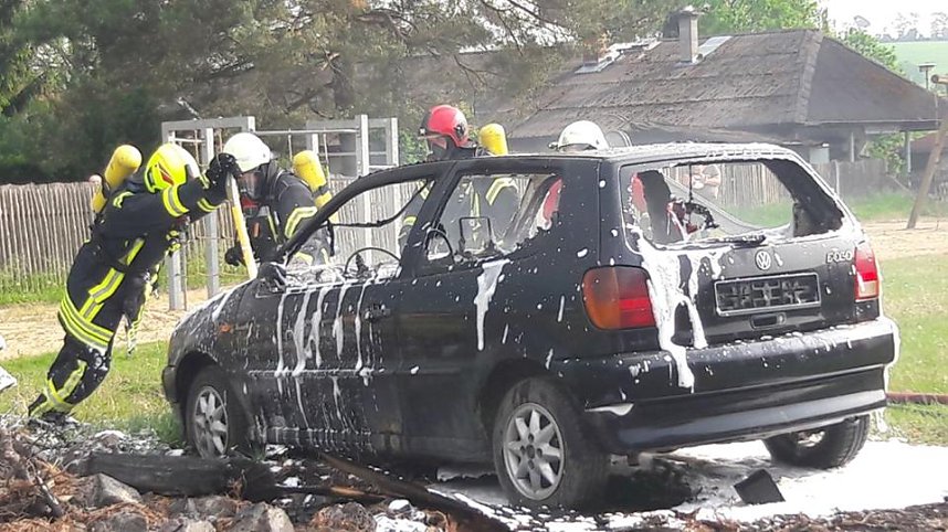 Feuerwehr &ouml;ffnete die Tore