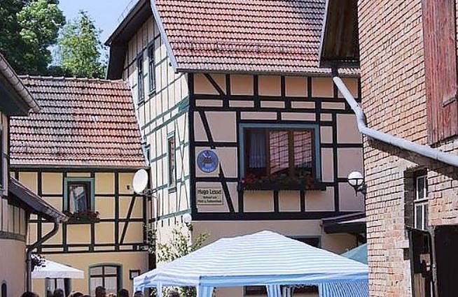 Massenansturm beim Hoffest in Greu&szlig;en