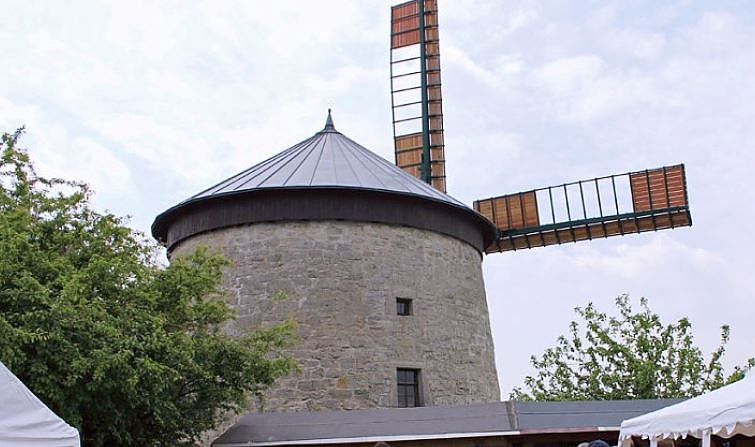 Massenansturm beim Hoffest in Greu&szlig;en