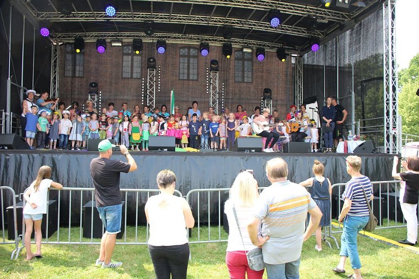 B&uuml;rgermeister feierlich verabschiedet