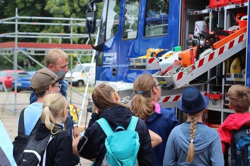 Jugendrotkreuz Sondershausen misst sich bei seinem Jahresh&ouml;hepunkt in Immenrode !