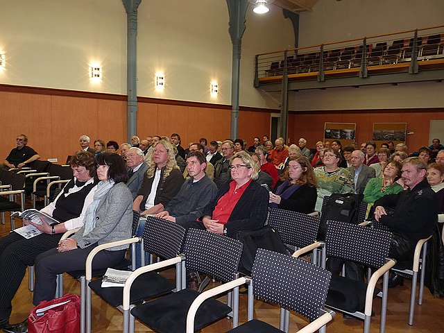 Podiumsdiskussion 20 Jahre Mauerfall