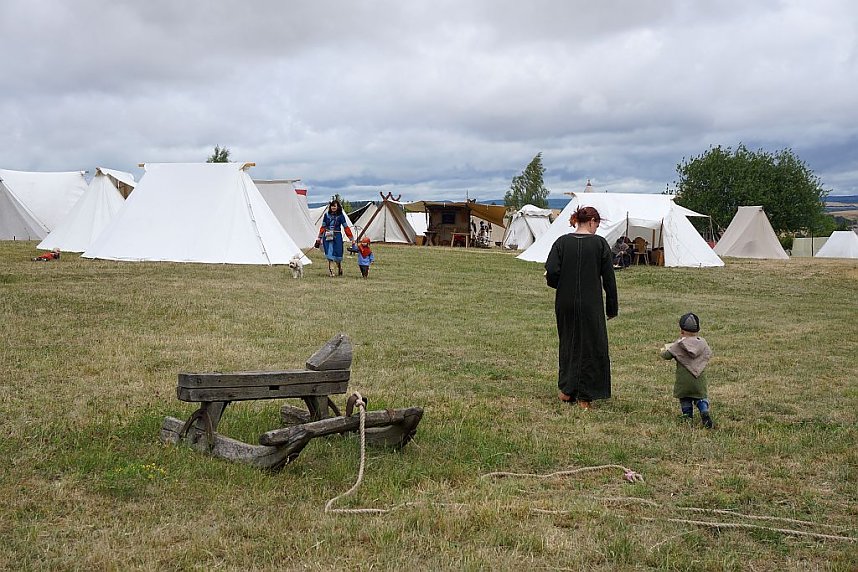 Handwerkermarkt zum Mitsommer