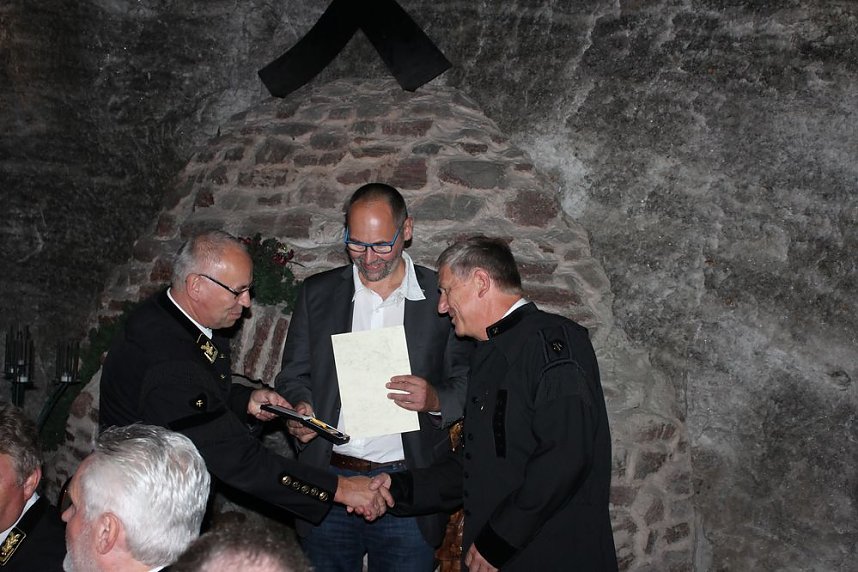 Hohe Auszeichnungen f&uuml;r freiwillige Retter unter Tage