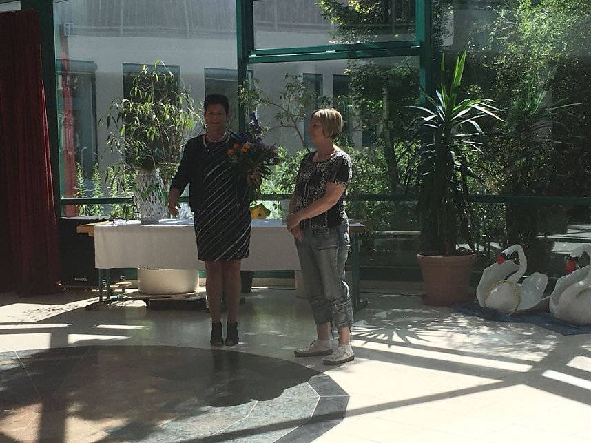 Es ist Zeit zu geh'n,...