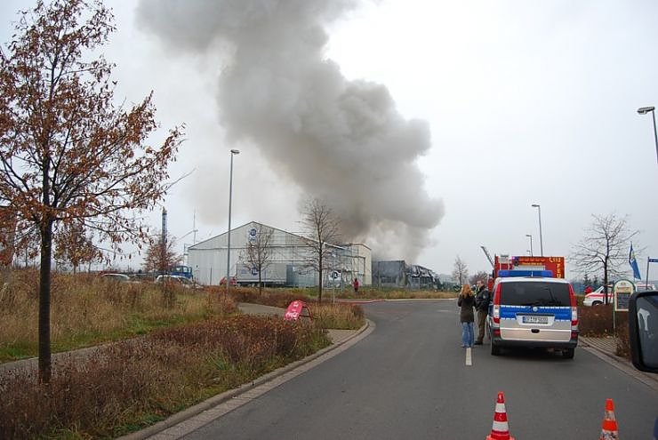 Dicke Rauchschwaden &uuml;ber Greu&szlig;en