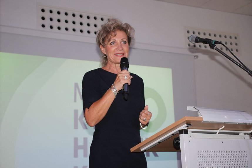 Gemeinschaftsschule in Greu&szlig;en &uuml;bergeben