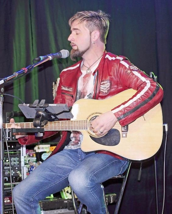 Gemeinschaftsschule in Greu&szlig;en &uuml;bergeben