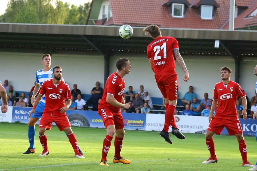 Wacker Nordhausen mit ersten Sieg in einem Heimspiel. 3:0 gegen Meuselwitz im ersten Th&uuml;ringen-Derby der Saison