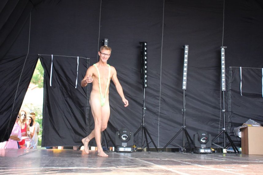 Publikumsmagnet Bademodenschau